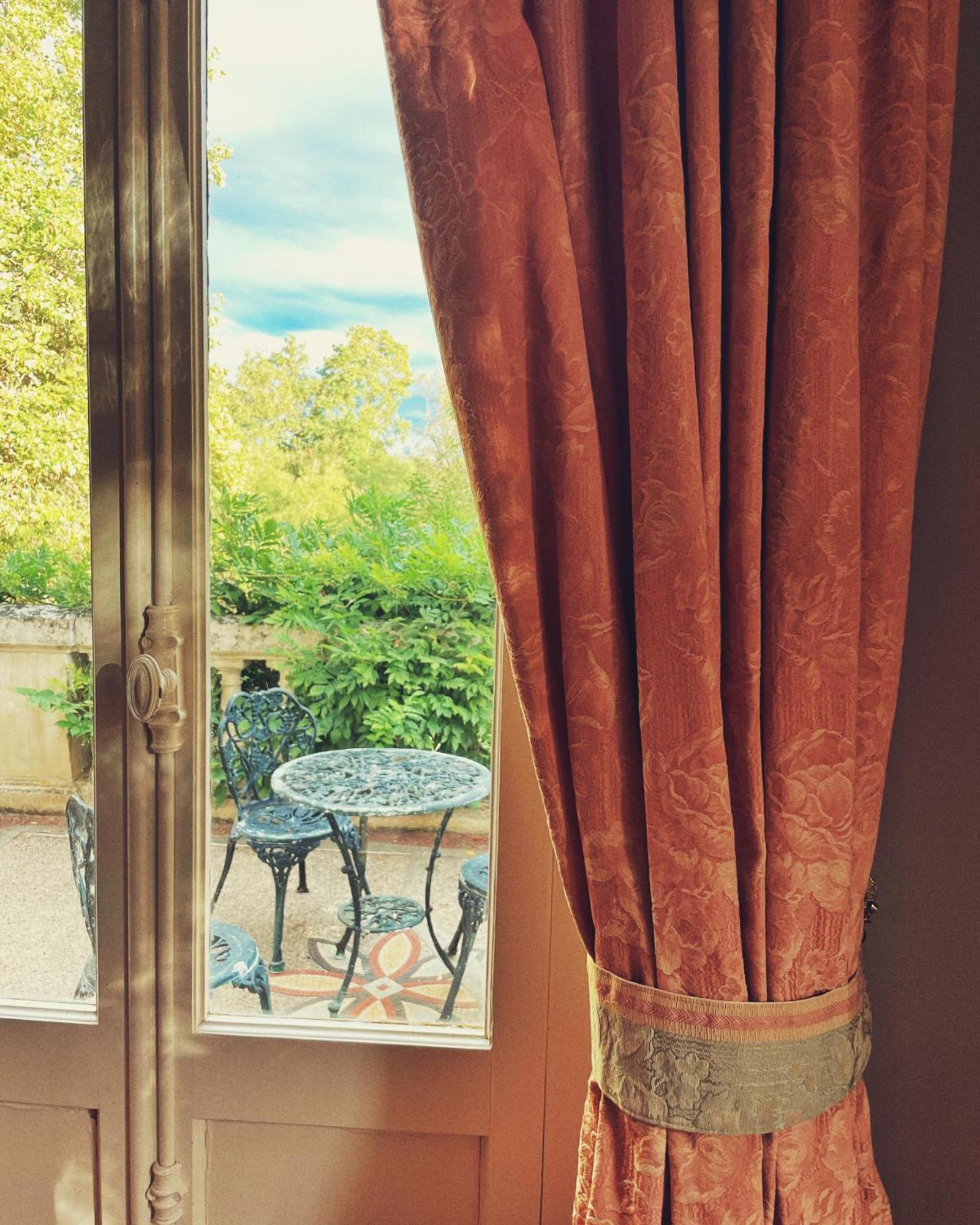 Petit Chateau Le Piot Bed & Breakfast Fleurance Exterior photo
